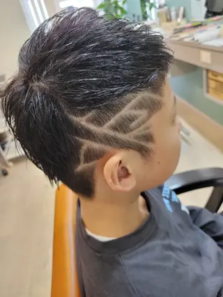 ショート メンズ キッズ Hair Stylist MAFUYU所属・ハイライト/カラー ⭐中村真冬のヘアスタイル