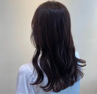 カラー 麻生 桃愛のヘアスタイル