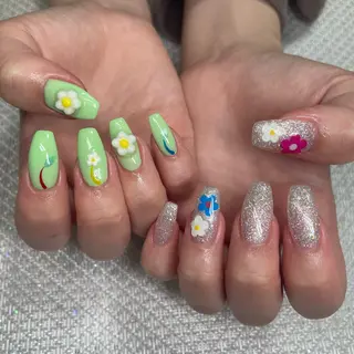 ネイル MoonLight MIHOのネイルデザイン