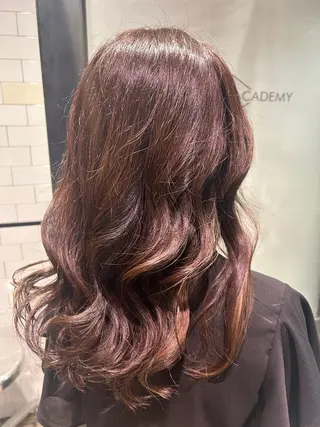 ロング カラー ITbyALBUM藤沢店所属・IT by ALBUM立川のヘアスタイル