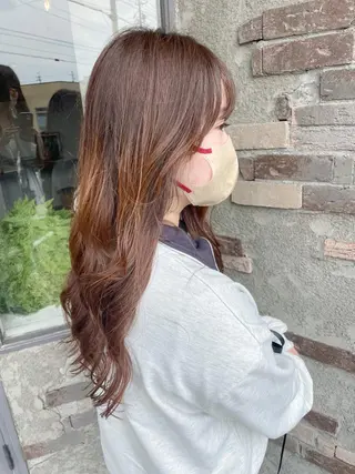 セミロング gram岡崎南 KYOKOのヘアスタイル