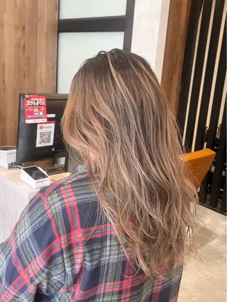 ミディアム lucca by jb 行徳所属・✂️関川 恭平のヘアスタイル