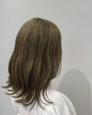 ミディアム カラー fulam所属・MIKU ／fulamのヘアスタイル