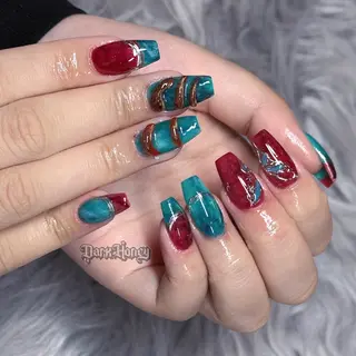 ネイル Dark honey スカルプ専門原宿店のネイルデザイン