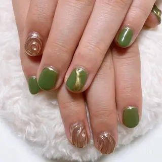 ネイル The Best Beauty受付担当のヘアスタイル