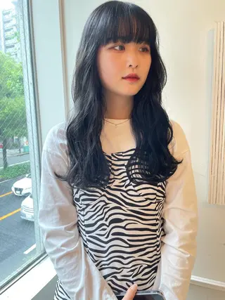 ロング Authen. soraのヘアスタイル