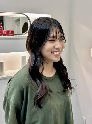 ロング カラー EDAME熊谷☘️ クラカミ レンのヘアスタイル