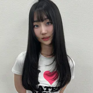 ロング ヘアアレンジ 韓国レイヤーカット /韓国トレンドカラーのヘアスタイル