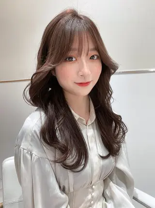 セミロング カラー Toiro所属・🤎小顔レイヤー /ベージュ🤎友香のヘアスタイル