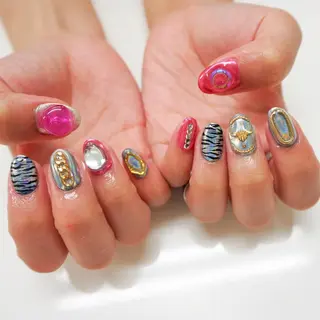 ネイル Hisaka Mikiのネイルデザイン