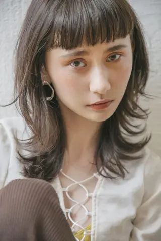 ミディアム カラー MARLE 布施店のヘアスタイル