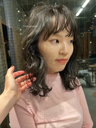 カラー カエデ🐬 カットモデルのヘアスタイル