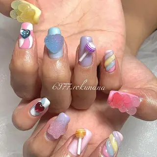 ネイル rokunana 佐野のネイルデザイン