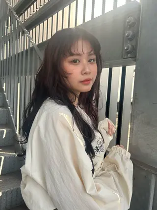 ロング ヘアアレンジ VISUALIST所属・小倉/レイヤー/ 顔周りカット/naoのヘアスタイル