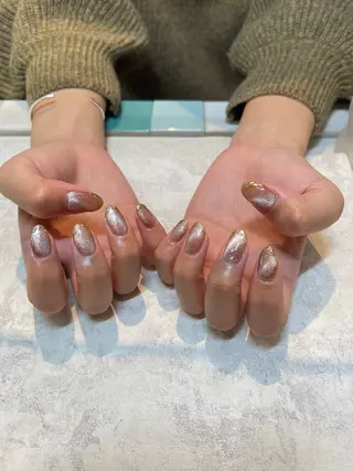 ネイル 高尾 梨花のネイルデザイン