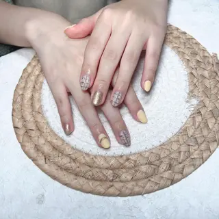 ネイル M🌷nail 長さだし専門店のネイルデザイン