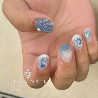 ネイル アトリエ　ミモザ所属・いまむら あかりのネイルデザイン