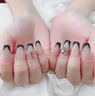 ミディアム JNA認定講師🌸 RIEのネイルデザイン