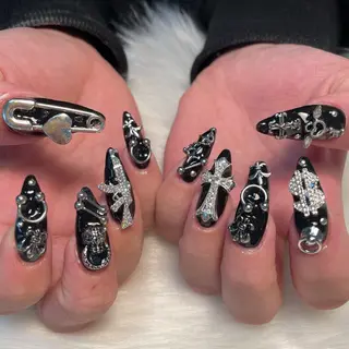 ネイル adorable 〈Kurumi〉のネイルデザイン