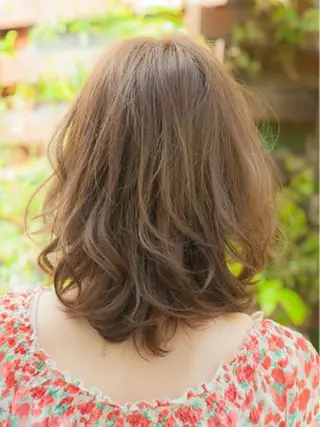 ミディアム カラー パーマ Helm所属・久次米 智人のヘアスタイル