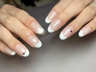 ネイル elu hのネイルデザイン