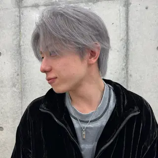 ショート カラー メンズ 🌱ブリーチ・透明感 カラー/mapi🦭のヘアスタイル