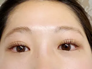 マツエク・マツパ サロンEF 池袋店所属・米川 美羽のマツエク・マツパデザイン