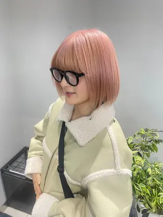 ショート カラー ヘアアレンジ ボブ/透明感ベージュ 🫧クルミ🌟のヘアスタイル