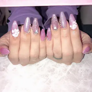 ネイル L'ea  Rose レア・ローズのネイルデザイン