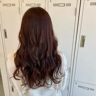 ロング カラー YUNA ユウナのヘアスタイル