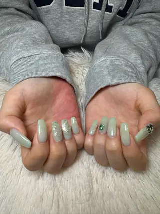 ネイル 嶺叶／ Mine Kanauのネイルデザイン