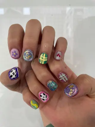 ネイル 個性派ネイル 🌼 ハルカ ♡の眉毛・アイブロウイメージ