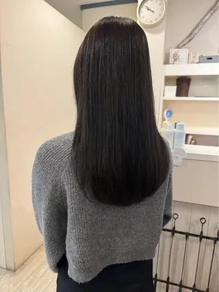 セミロング カラー little garden/樹里のヘアスタイル