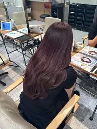 ロング カラー ブリーチ/マツエク 𝓡𝓲𝓷🫧のマツエク・マツパデザイン