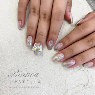 ネイル Bianca🩶 TAMIYAのネイルデザイン