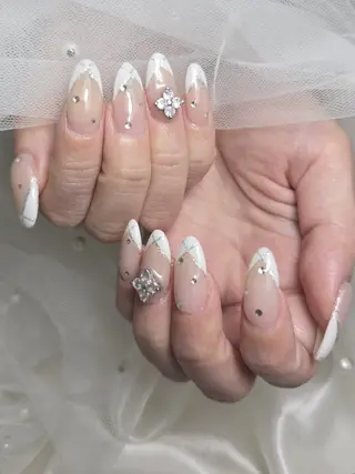 ネイル ビジュード ネイルのネイルデザイン