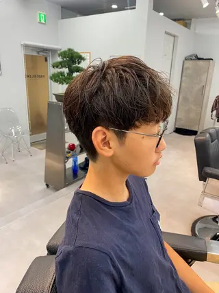 ショート カラー パーマ ヘアアレンジ メンズ The faderz barbershop所属・フェードモデル限定 🔥高円寺Maiのヘアスタイル