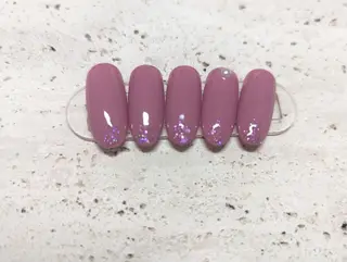 ネイル Nailsalon Graciasのネイルデザイン