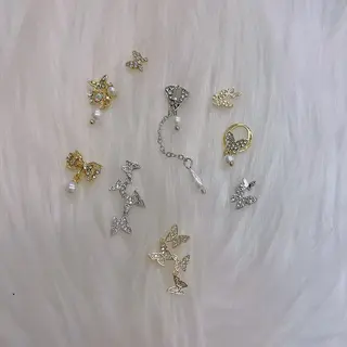 ネイル 🦋ネイルサロン ブラン🌈ゆりのネイルデザイン