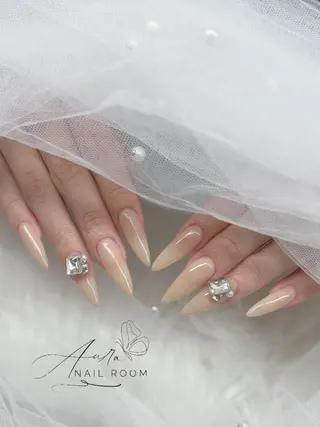 ネイル Aura nail room所属・Aura Nail Roomのネイルデザイン
