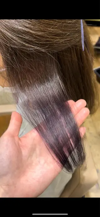 セミロング カラー 💍新宿ショート 💍岩田莉奈のヘアスタイル