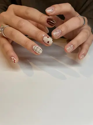 ネイル Manon Yuiのマツエク・マツパデザイン