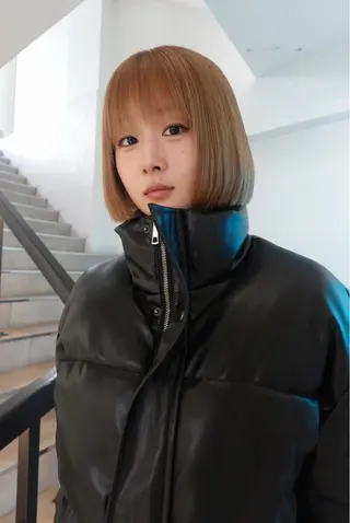 カラー ハイトーン/ハッシュ カット/senaのヘアスタイル