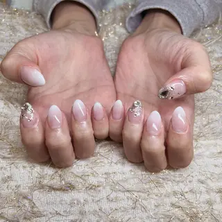 ネイル 鈴木 優希のネイルデザイン