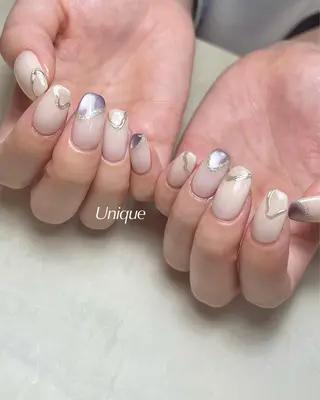 ネイル Unique 【ユニーク】のネイルデザイン