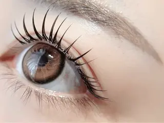 マツエク・マツパ Crescent Eye天神大名店のマツエク・マツパデザイン