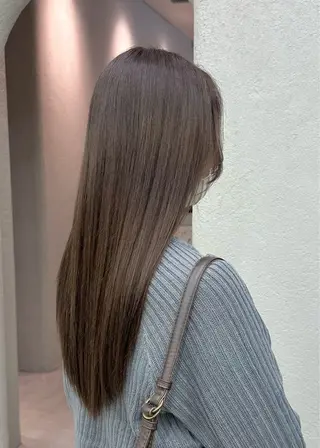 ロング カラー 高松 沙耶のヘアスタイル