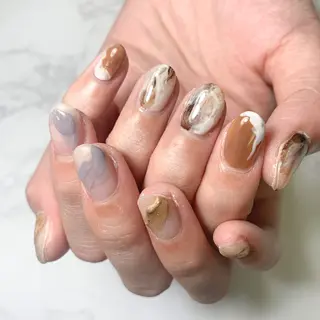 ネイル atelier　FIORITURA所属・FIORITURA aiのネイルデザイン