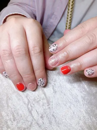 ネイル ECLAT エクラ所属・寺山 千鶴のネイルデザイン