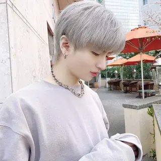 ショート カラー メンズ シールエクステ特化 ハイトーン、NANAのヘアスタイル